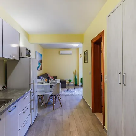 Providenca Appartement *