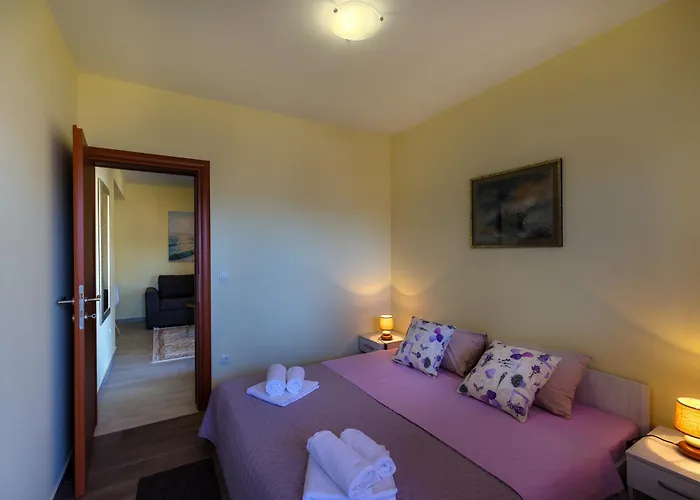 Lejlighed Providenca Komarna