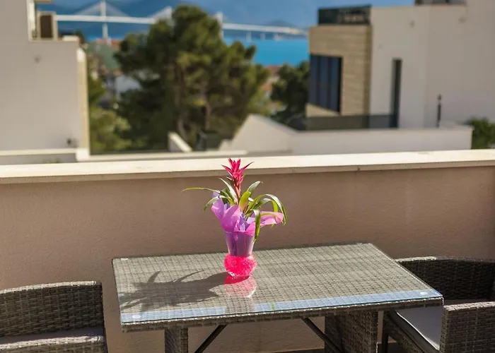 Providenca Lejlighed Komarna