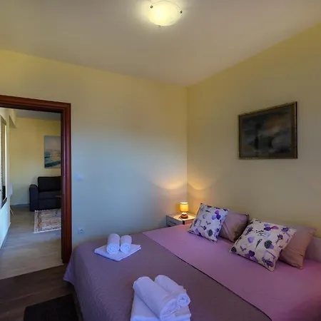 Apartment Providenca Komarna