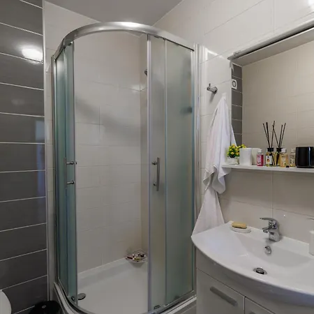 Providenca * Комарна