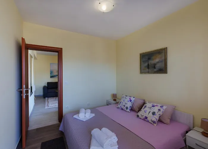 Providenca Διαμέρισμα Komarna