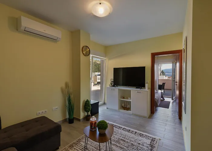 Providenca * Komarna